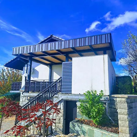 Vista With Hot Tub & Large Terrace *